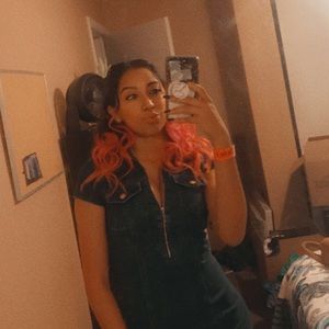 Meet your Posher, Lyss